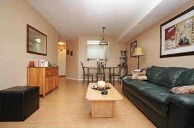 Ottawa Apartments For Rent Upgraded 2 Bedroom In Hunt Club