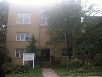 Toronto Apartments For Rent 1 Bedroom In Low Rise Building Millwood 1 Bedroom In Low Rise Building
